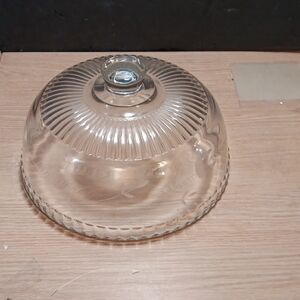 Elegant Glass Cake Dome